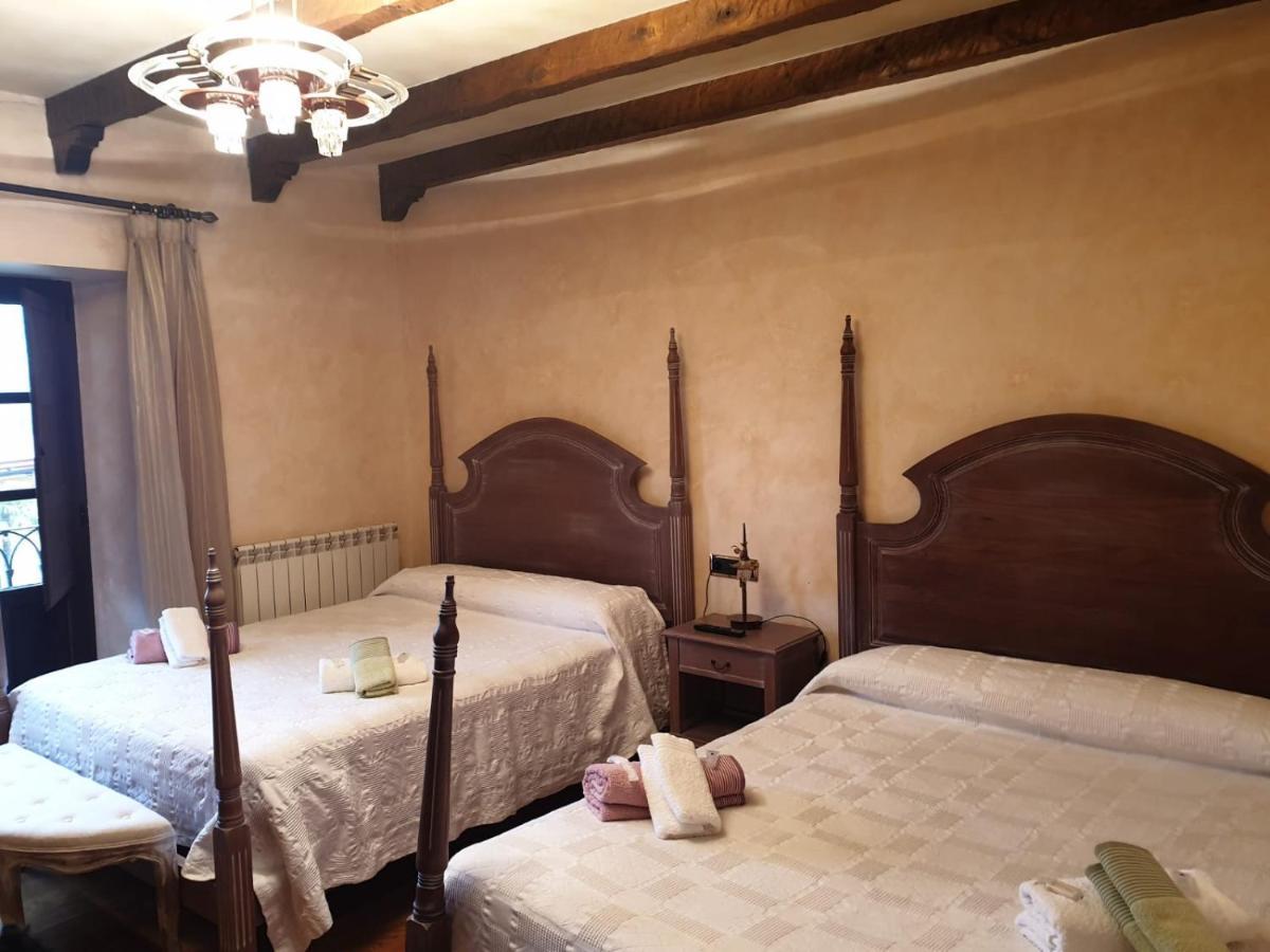 Palacio Del Conde De Rebolledo Villaviciosa de la Ribera Dış mekan fotoğraf