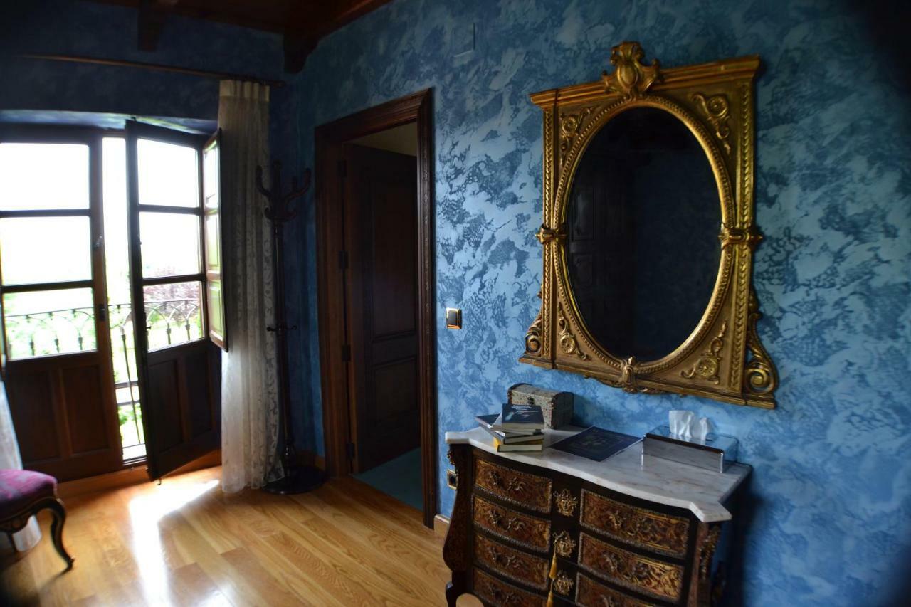 Palacio Del Conde De Rebolledo Villaviciosa de la Ribera Dış mekan fotoğraf