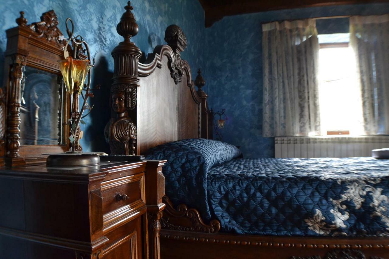 Palacio Del Conde De Rebolledo Villaviciosa de la Ribera Dış mekan fotoğraf